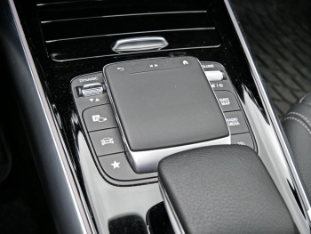 Mercedes-Benz EQA 250+ Progressive Totwinkel Kamera
