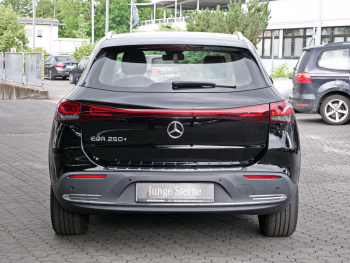 Mercedes-Benz EQA 250+ Progressive Totwinkel Kamera