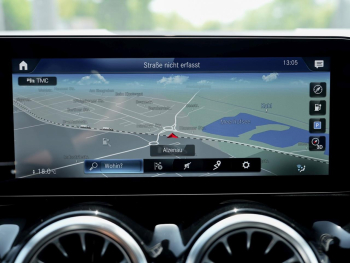 Mercedes-Benz EQA 250 AMG MBUX Navi+ Kamera Easy-Pack