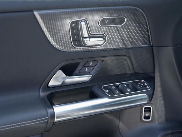 Mercedes-Benz EQA 250 AMG MBUX Navi+ Kamera Easy-Pack