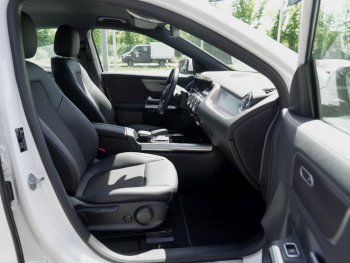Mercedes-Benz EQA 250 Progressive MBUX Navi+ Spurhalte Kamera