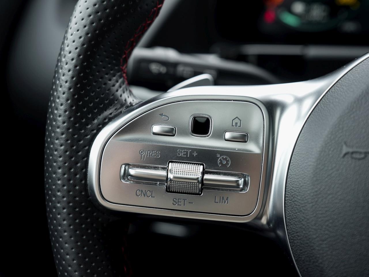 Mercedes-Benz EQA 250 AMG Night Panorama Memory Easy-P 360°
