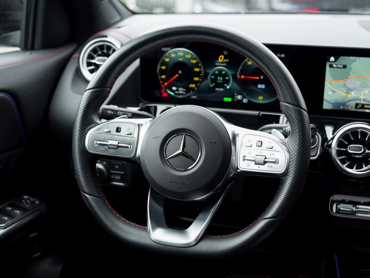 Mercedes-Benz EQA 250 AMG Night Panorama Memory Easy-P 360°