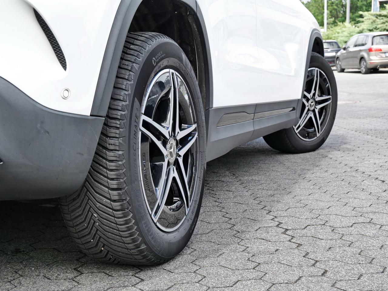 Mercedes-Benz EQA 250 AMG Night Easy-Pack Totwinkel SpurH