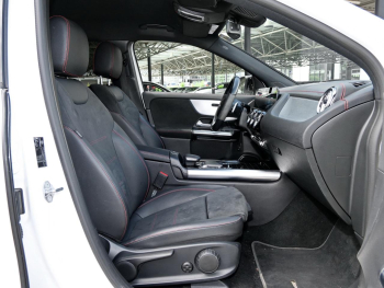 Mercedes-Benz EQA 250 AMG Night Easy-Pack Totwinkel SpurH