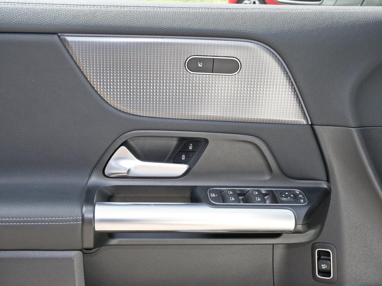 Mercedes-Benz EQA 250 Progressive MBUXNavi+ Kamera Easy-Pack