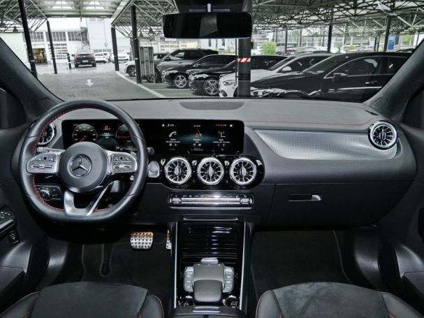 Mercedes-Benz EQA 300 4M AMG Distronic Advanced-Paket Kamera