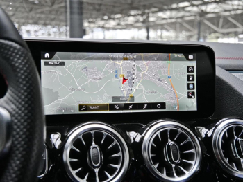 Mercedes-Benz EQA 300 4M AMG Distronic Advanced-Paket Kamera