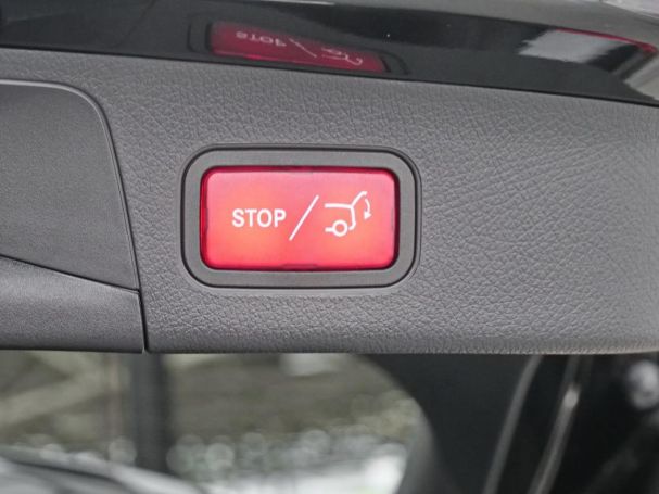 Mercedes-Benz EQA 300 4M AMG Distronic Advanced-Paket Kamera