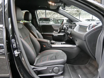 Mercedes-Benz EQA 300 4M AMG Distronic Advanced-Paket Kamera