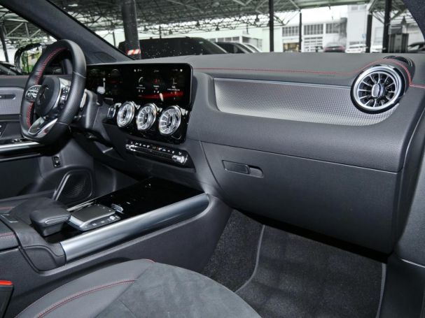 Mercedes-Benz EQA 300 4M AMG Distronic Advanced-Paket Kamera