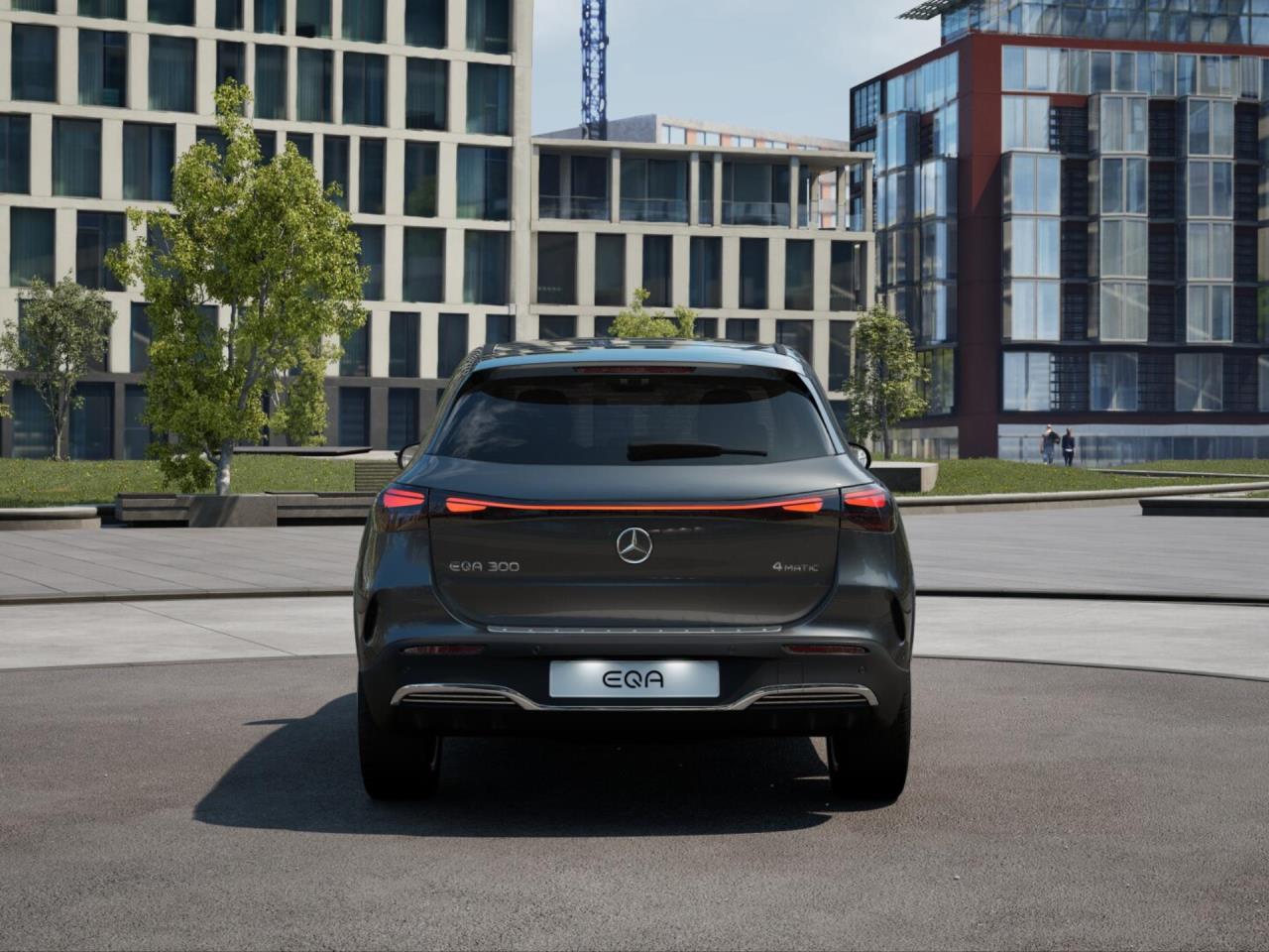 Mercedes-Benz EQA 300 4M AMG Distronic HeadUp Memory 360°