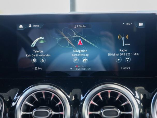 Mercedes-Benz EQA 300 4M Progressive Distronic Kamera HUD AHK