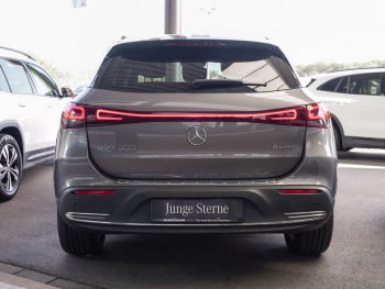 Mercedes-Benz EQA 300 4M Progressive Distronic Kamera HUD AHK