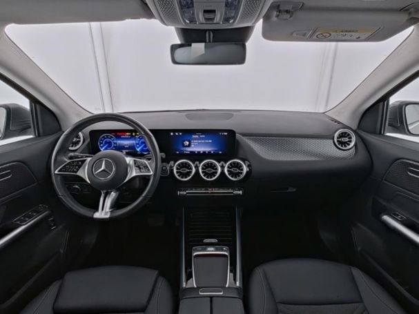 Mercedes-Benz EQA 300 4M Progressive Panorama Kamera Easy-Pack