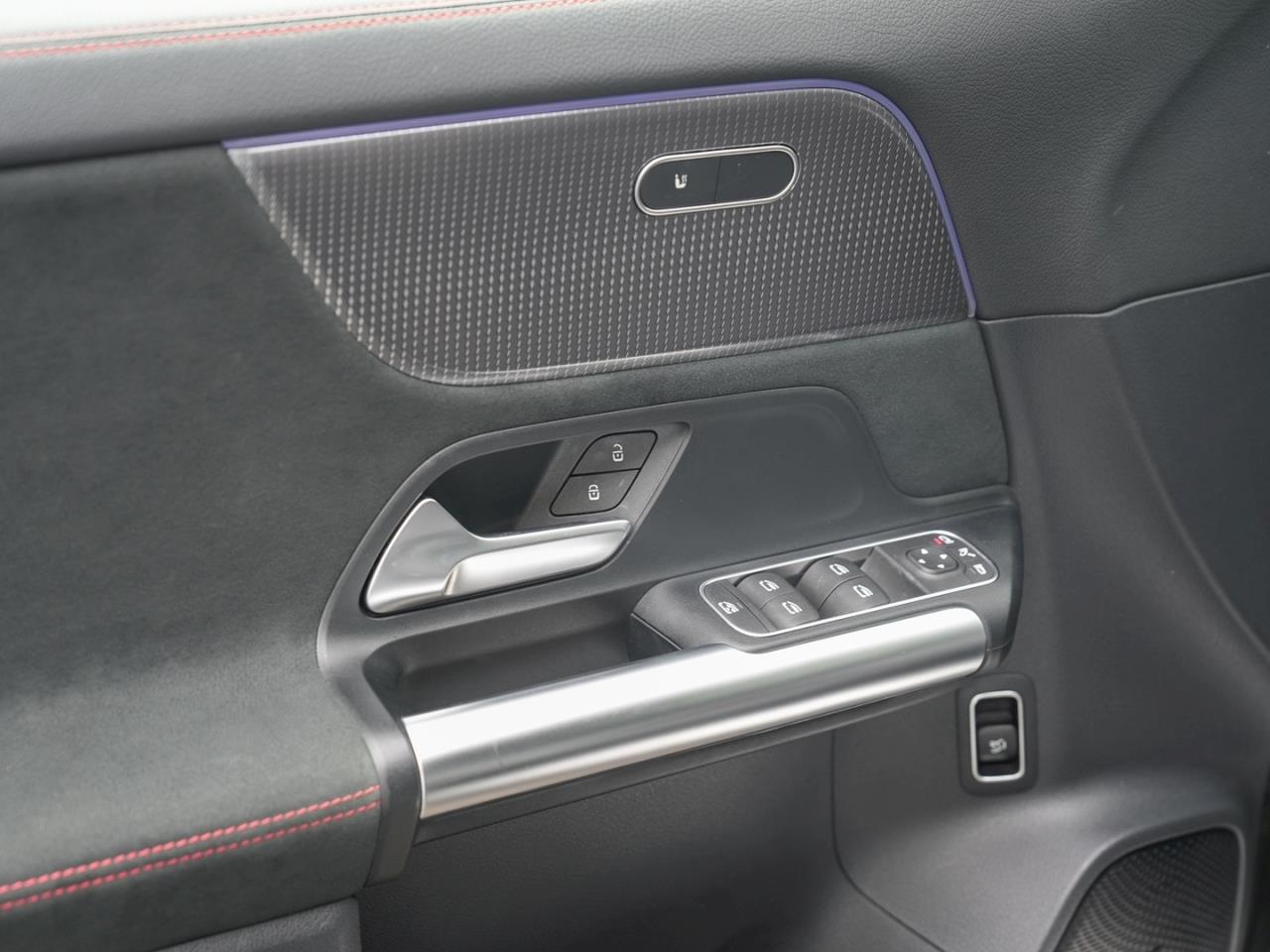 Mercedes-Benz EQA 300 4M AMG Night Navi 360? EasyPack Spiegel-P