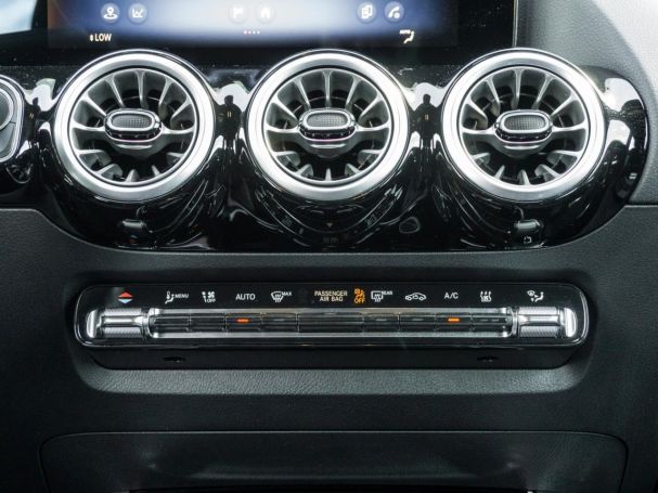 Mercedes-Benz EQA 300 4M Progressive EasyPack Navi Kamera SHZ