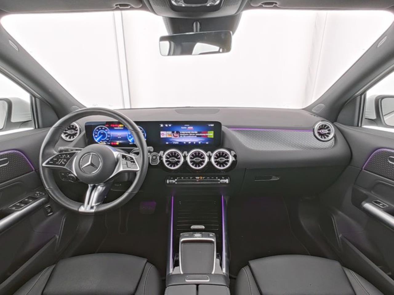 Mercedes-Benz EQA 300 4M Progressive EasyPack Navi Kamera SHZ