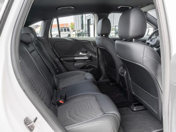 Mercedes-Benz EQA 300 4M Progressive MBUXNavi-Prem. Kamera