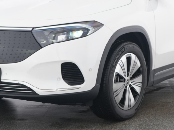 Mercedes-Benz EQA 300 4M Progressive MBUXNavi-Prem. Kamera