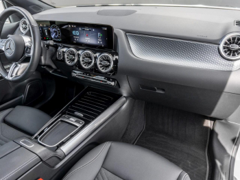 Mercedes-Benz EQA 300 4M Progressive MBUXNavi-Prem. Kamera