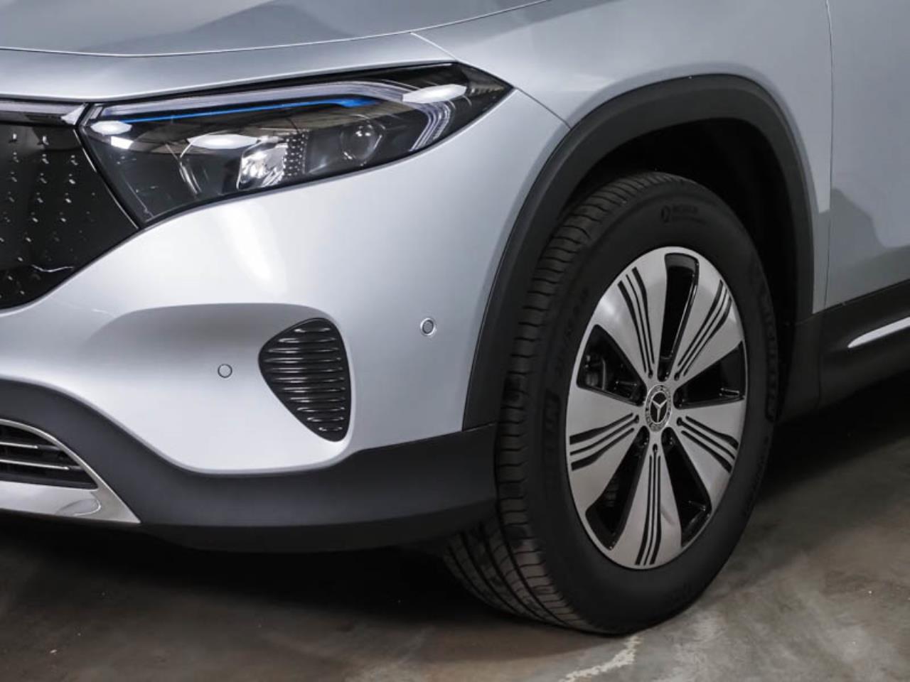 Mercedes-Benz EQB 250+ Progressive Distronic 360° EasyPack