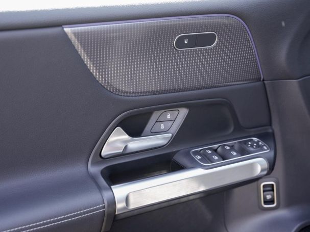 Mercedes-Benz EQB 250 Progressive Night Distronic MBUX-Navi