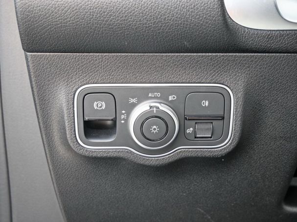 Mercedes-Benz EQB 250 Progressive Distronic Kamera Easy-Pack