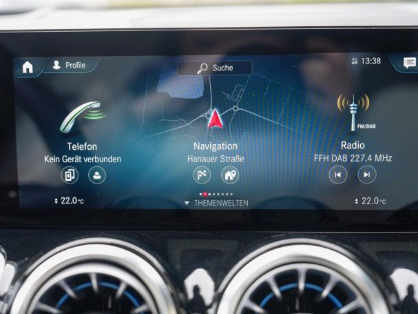 Mercedes-Benz EQB 300 4M AMG Edition1 Panorama Distronic 360°