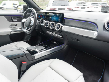 Mercedes-Benz EQB 300 4M AMG Edition1 Panorama Distronic 360°