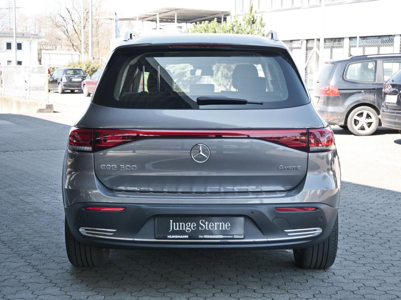 Mercedes-Benz EQB 300 4M Progressive MBUX Navi Kamera Totwinkel