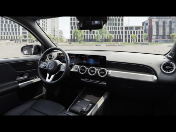 Mercedes-Benz EQB 300 4M Progressive Night Distronic 360°
