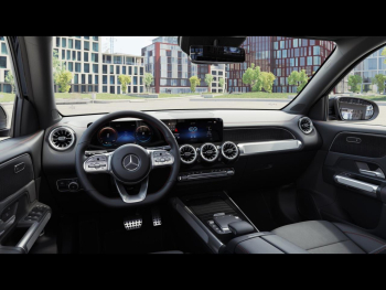 Mercedes-Benz EQB 300 4M AMG Navi Distronic Panorama Kamera