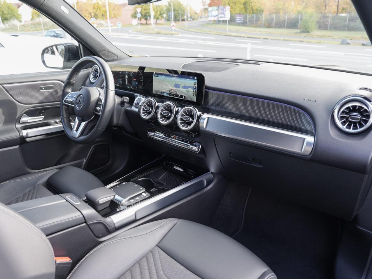 Mercedes-Benz EQB 300 4M Progressive MBUXNavi EasyPack Kamera