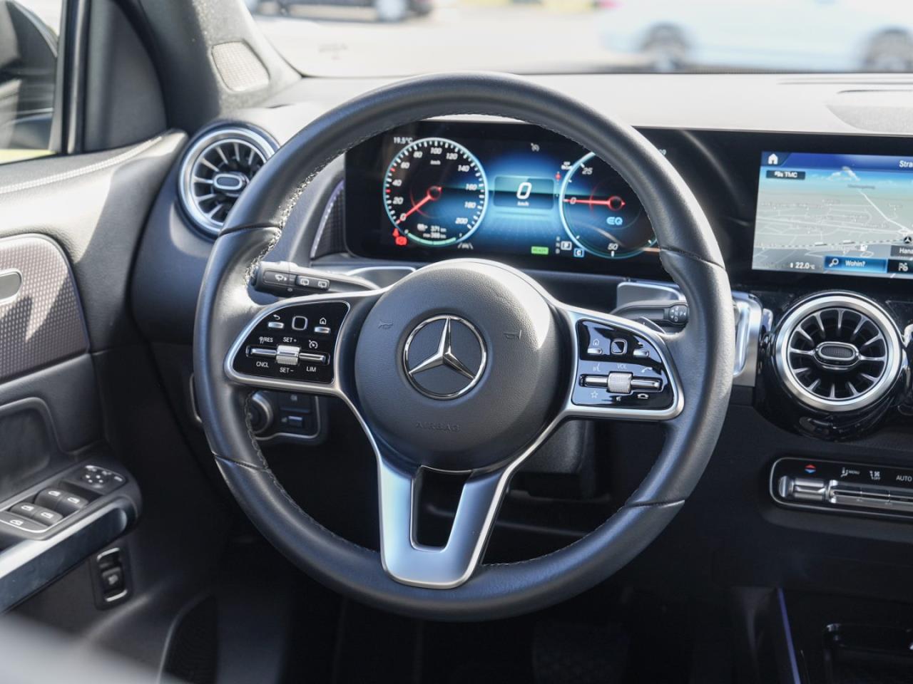 Mercedes-Benz EQB 300 4M Progressive MBUXNavi EasyPack Kamera