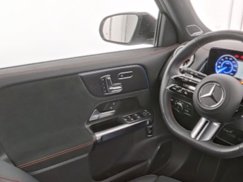 Mercedes-Benz EQB 350 4M AMG Night Memory Burmester HeadUp 360°