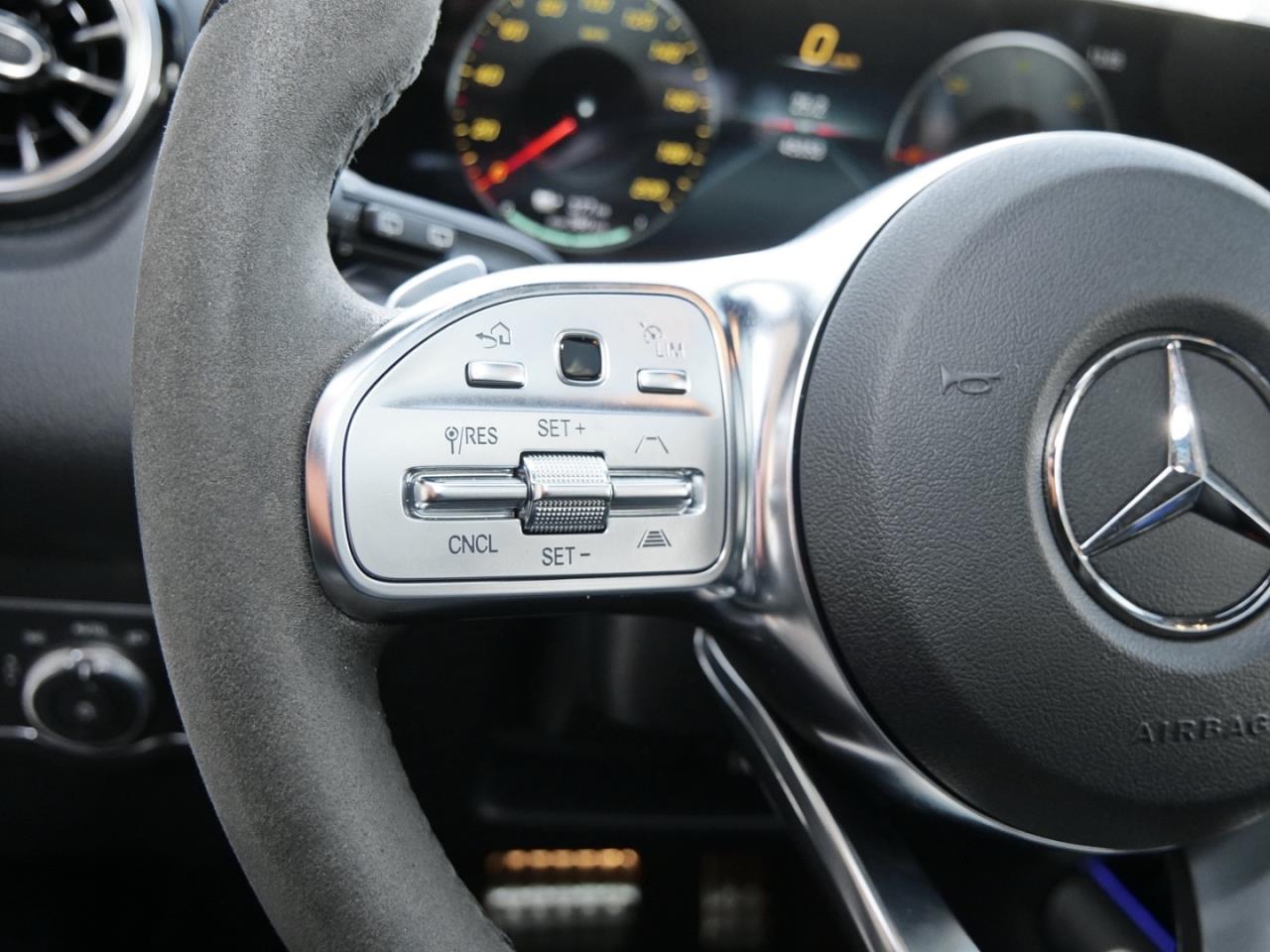 Mercedes-Benz EQB 350 4M AMG Night Panorama Distronic 360°