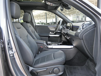 Mercedes-Benz EQB 350 4M AMG Night Panorama Distronic 360°