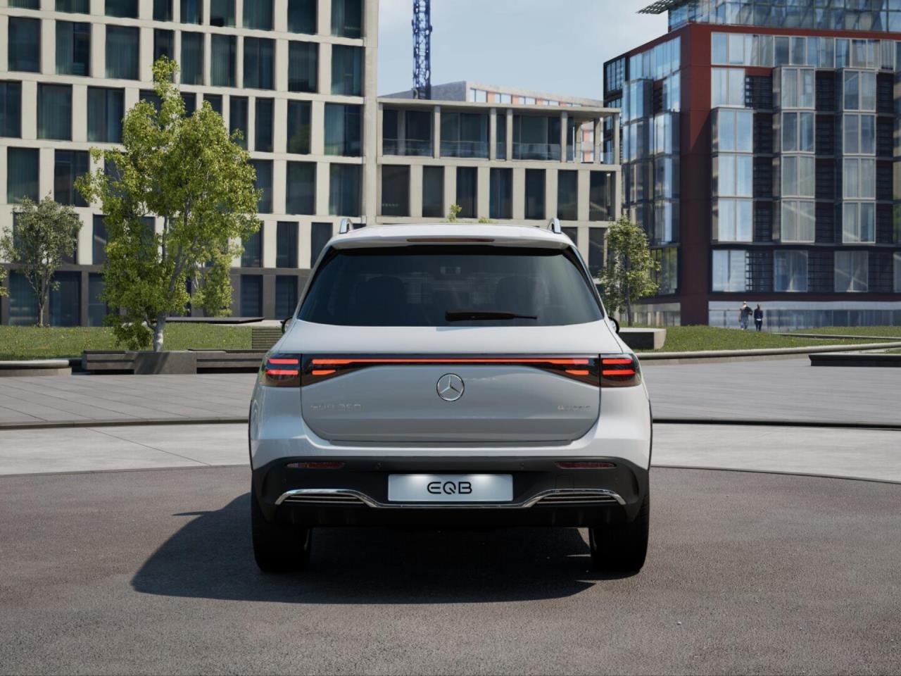 Mercedes-Benz EQB 350 4M AMG Distronic Burmester Kamera