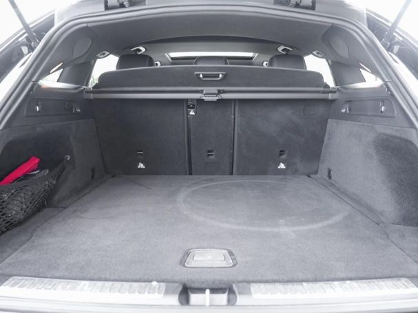 Mercedes-Benz EQC 400 4M AMG Line AMG Schiebedach HeadUp 360°