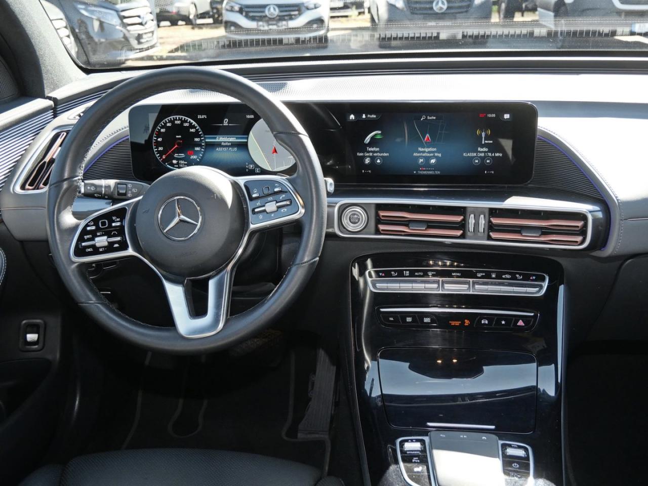 Mercedes-Benz EQC 400 4M Electric Art Distronic 20'' AMG HUD