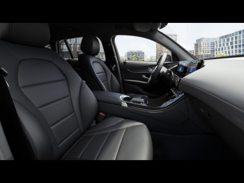 Mercedes-Benz EQC 400 4M Navi Distronic Memory AHK 360?
