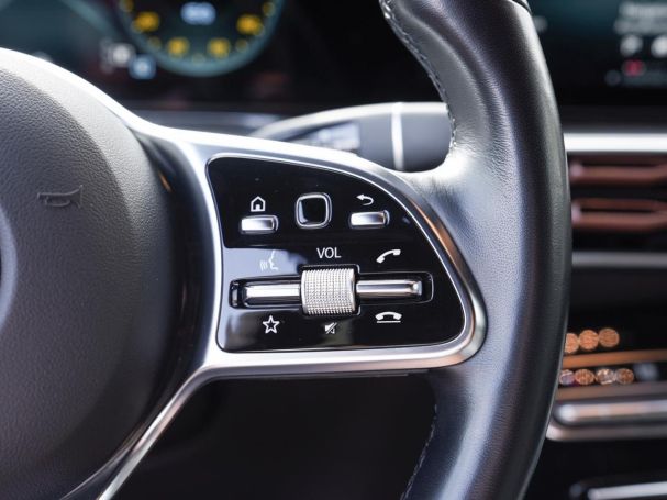 Mercedes-Benz EQC 400 4M Navi Distronic Memory AHK 360°