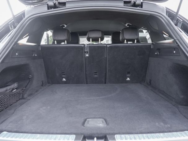 Mercedes-Benz EQC 400 4M Navi Distronic Memory AHK 360°
