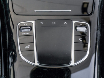 Mercedes-Benz EQC 400 4M Electric Art Schiebedach Distronic AHK