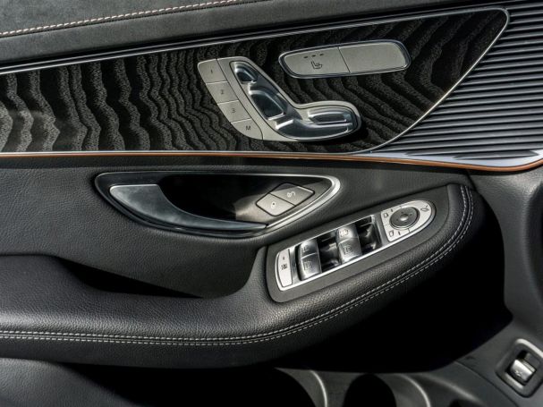 Mercedes-Benz EQC 400 4M Electric Art Schiebedach Distronic AHK