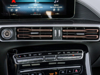 Mercedes-Benz EQC 400 4M Electric Art Schiebedach Distronic AHK