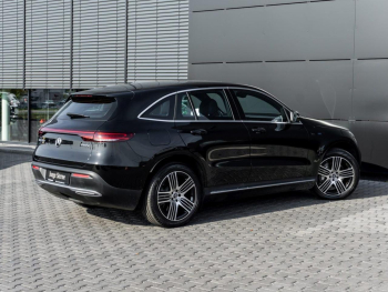 Mercedes-Benz EQC 400 4M Electric Art Schiebedach Distronic AHK