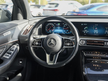 Mercedes-Benz EQC 400 4M Distronic MBUX-Navi 360° EasyPack
