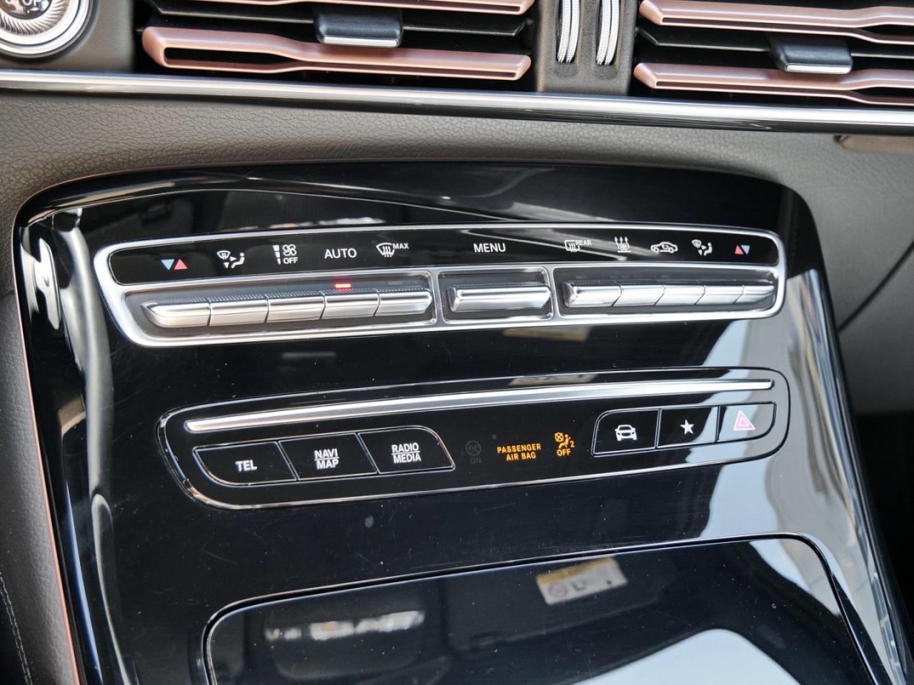 Mercedes-Benz EQC 400 4MATIC Electric Art Distronic ParkA 360°
